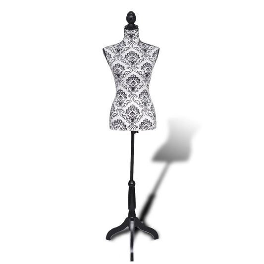 Mallinukke naisen torso mustavalkoinen - Harrastajankoti.fi