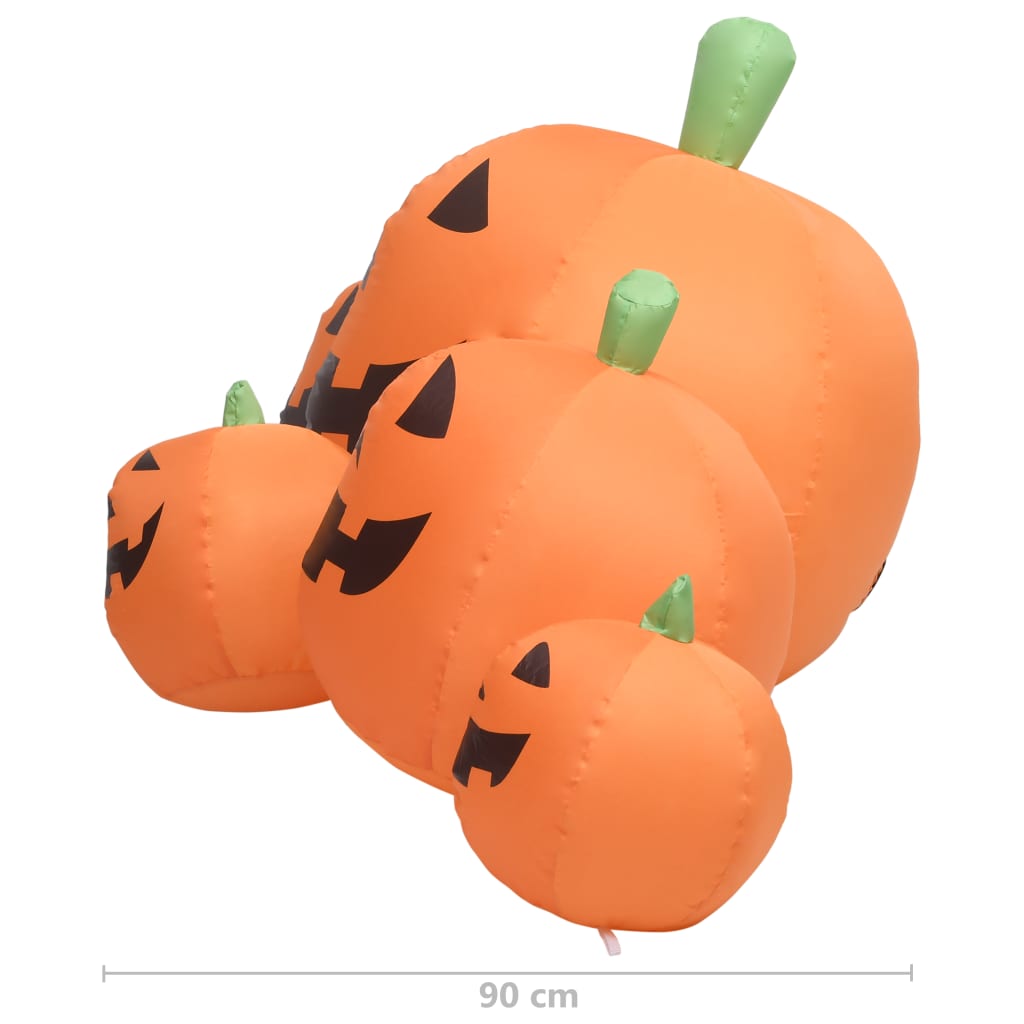 Halloween täytettävä kurpitsaperhe LED-valoilla 1,8 m - Harrastajankoti.fi