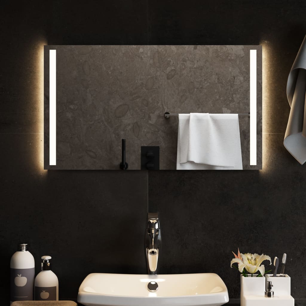 Kylpyhuoneen LED-peili 70x40 cm - Harrastajankoti.fi