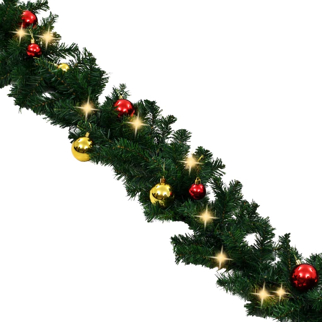 Jouluköynnös koristeltu joulupalloilla ja LED-valoilla 20 m - Harrastajankoti.fi